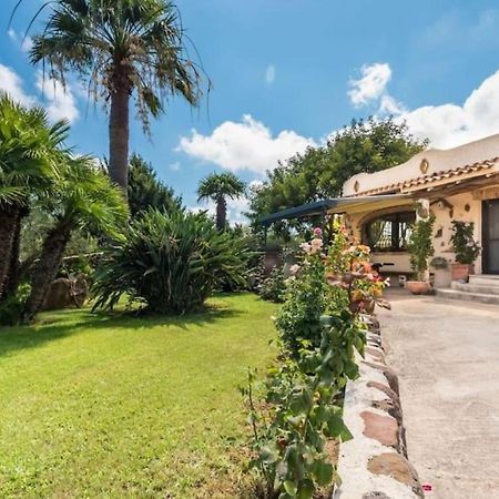 Villa Con Immenso Giardino Orosei Zewnętrze zdjęcie