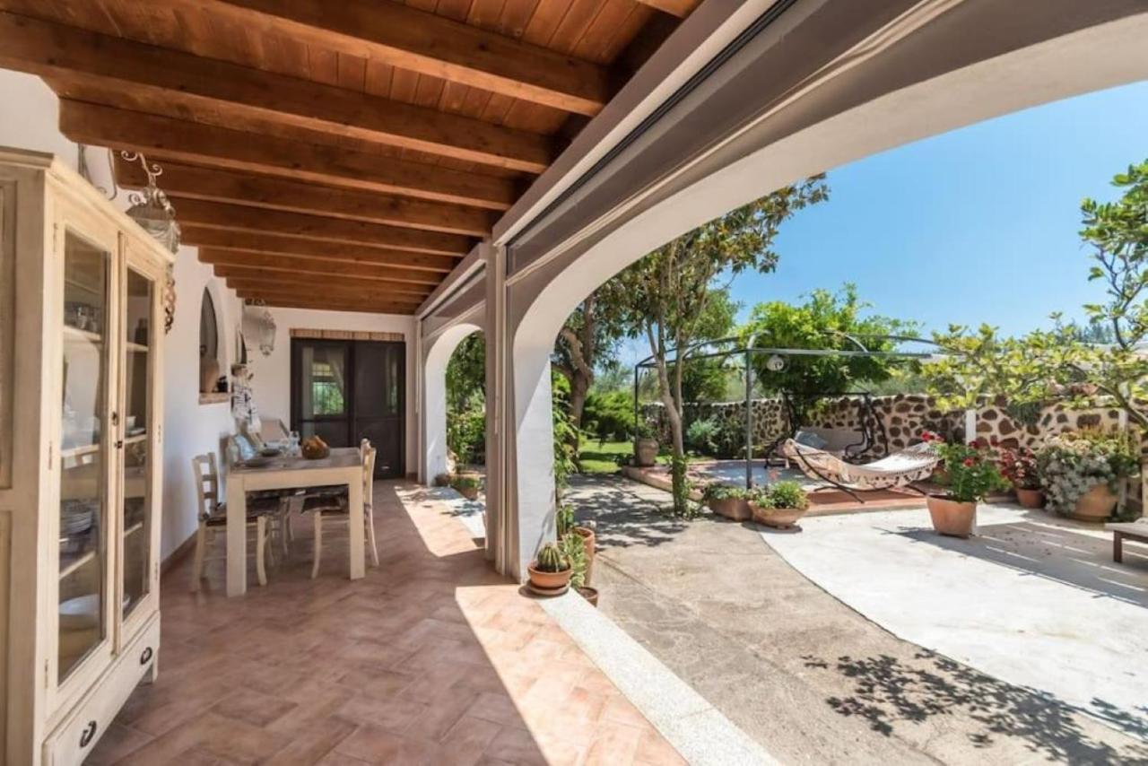 Villa Con Immenso Giardino Orosei Zewnętrze zdjęcie