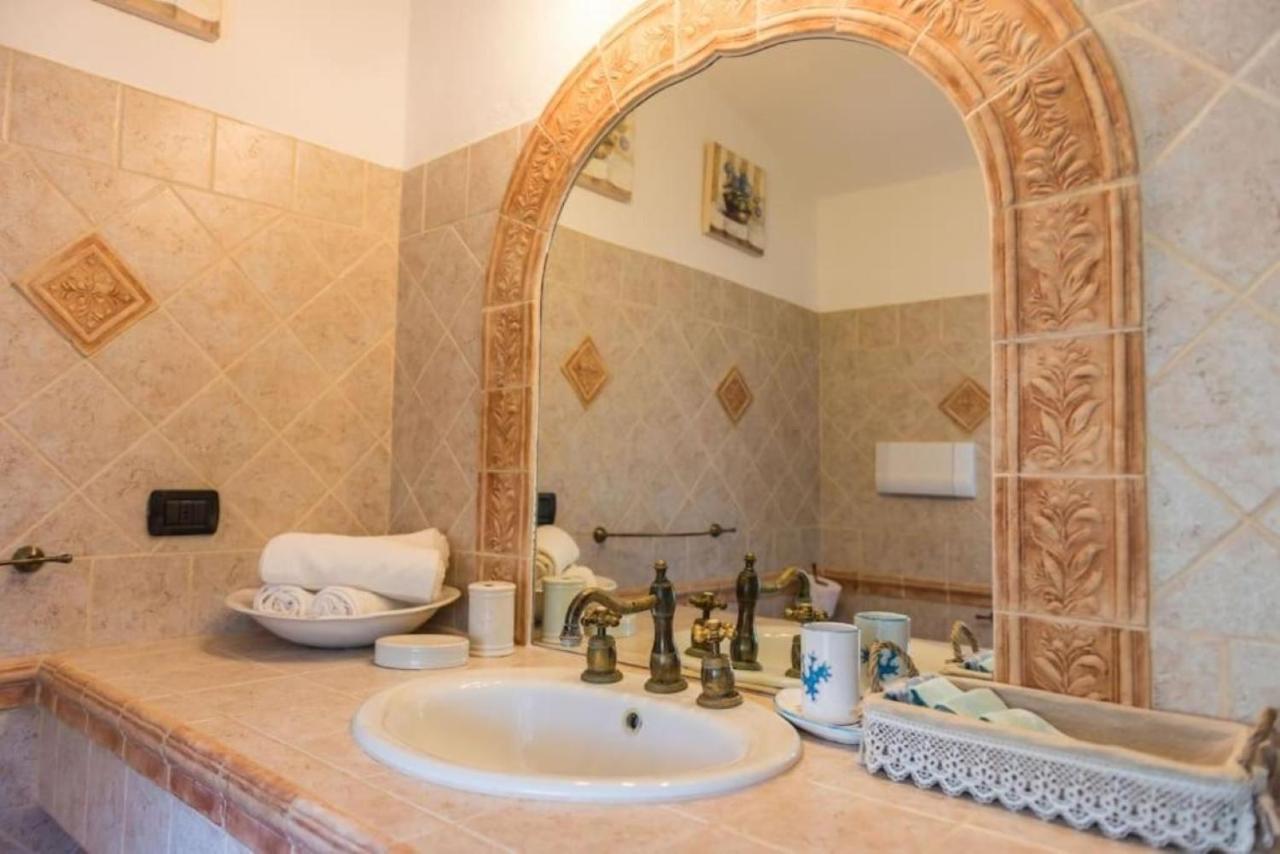 Villa Con Immenso Giardino Orosei Zewnętrze zdjęcie