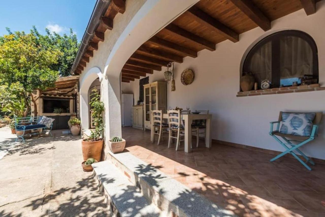 Villa Con Immenso Giardino Orosei Zewnętrze zdjęcie