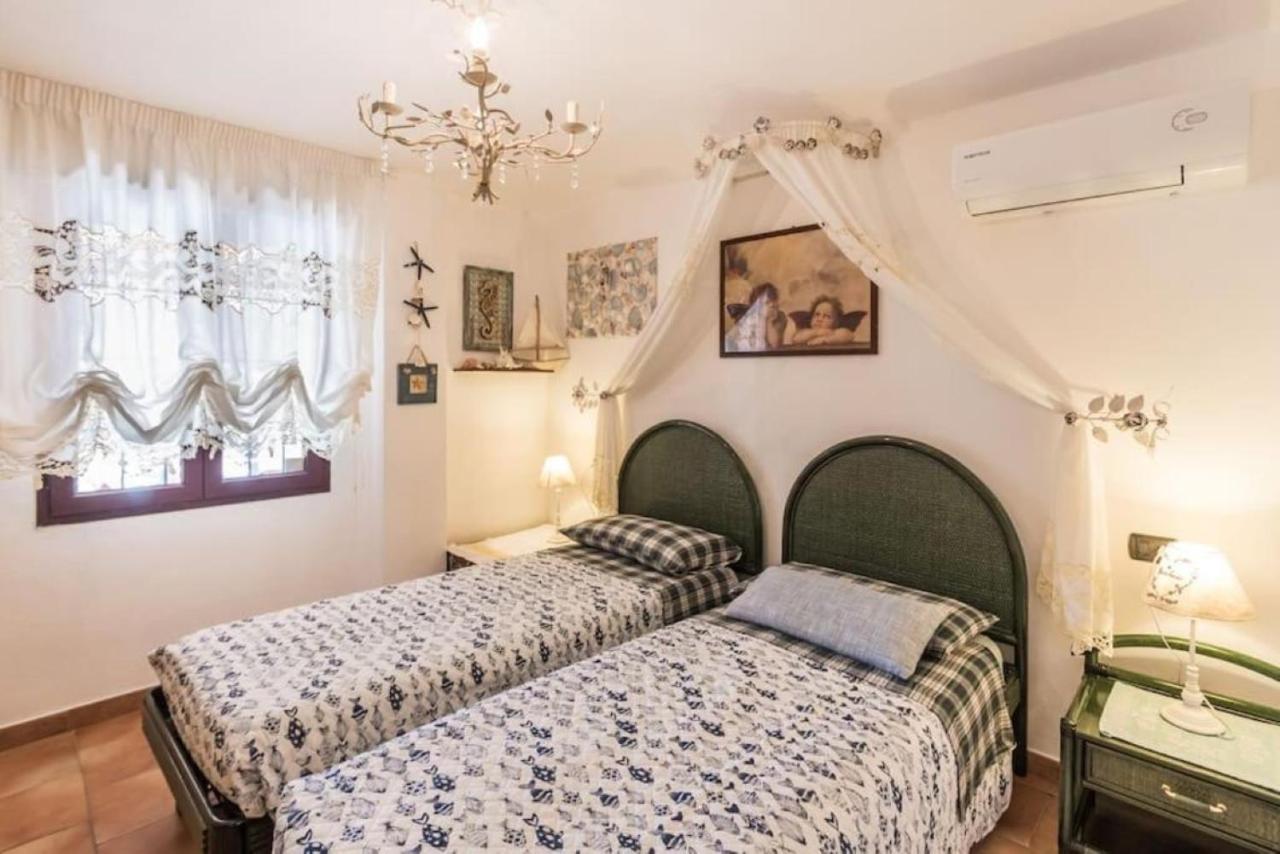 Villa Con Immenso Giardino Orosei Zewnętrze zdjęcie