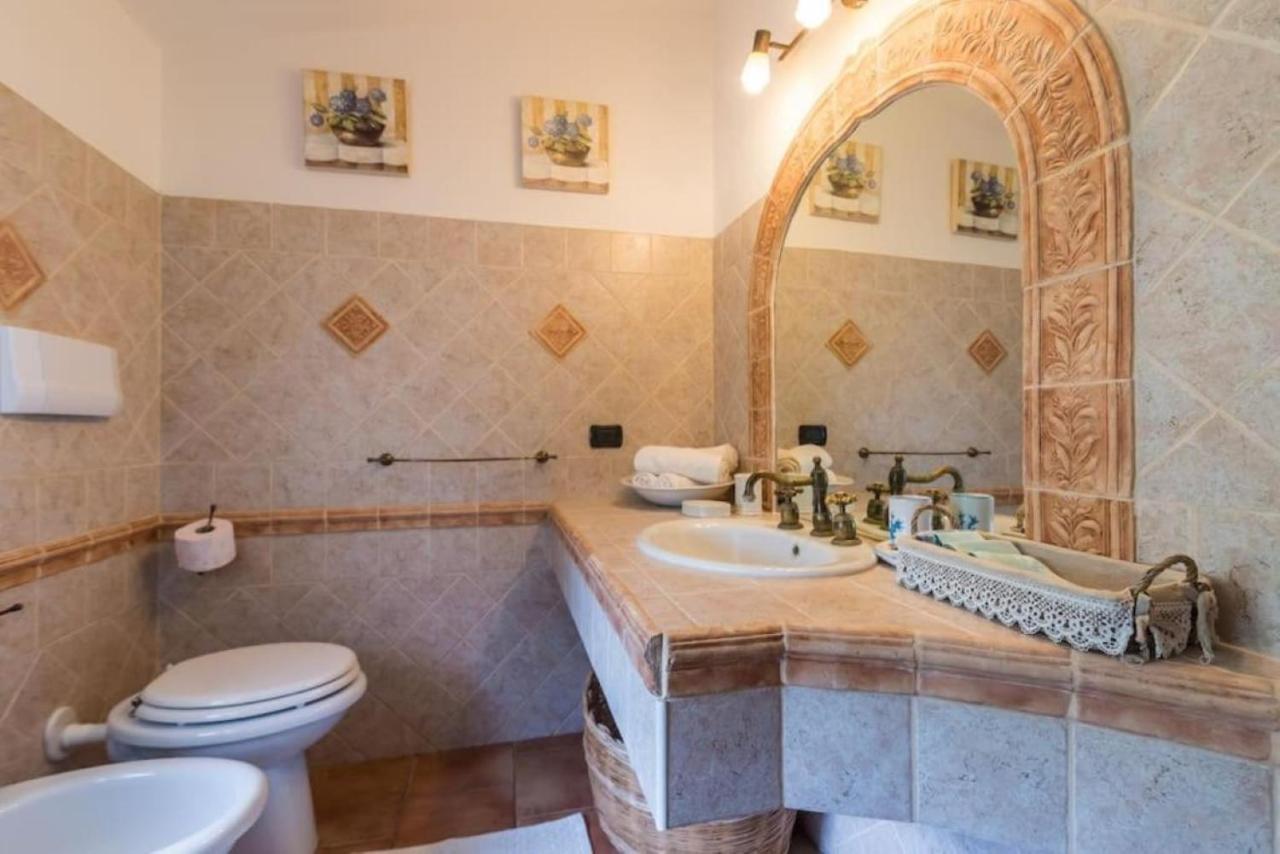 Villa Con Immenso Giardino Orosei Zewnętrze zdjęcie