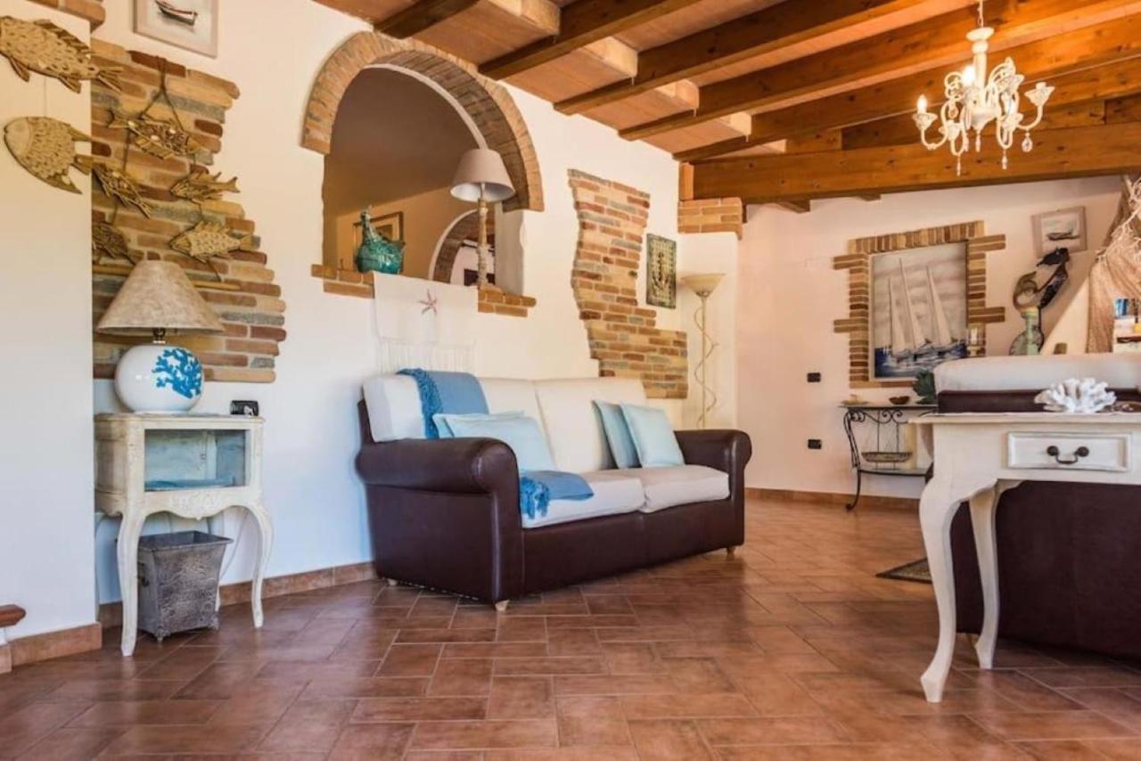 Villa Con Immenso Giardino Orosei Zewnętrze zdjęcie