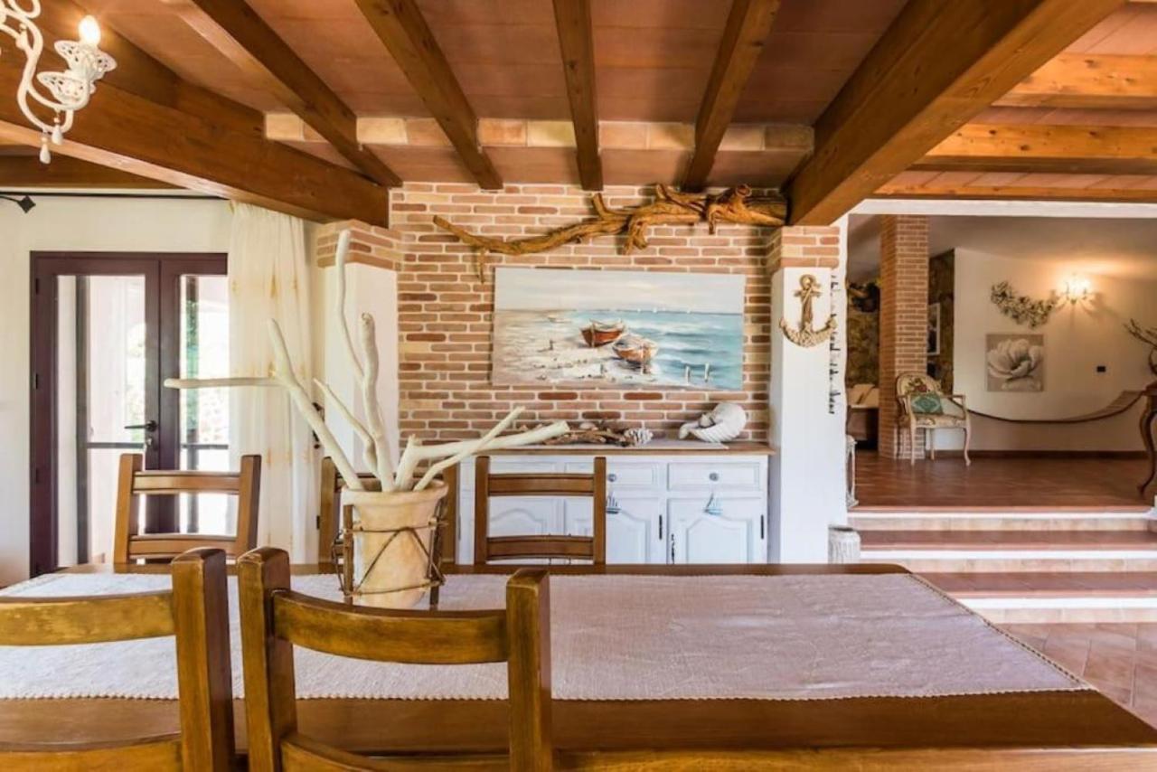Villa Con Immenso Giardino Orosei Zewnętrze zdjęcie