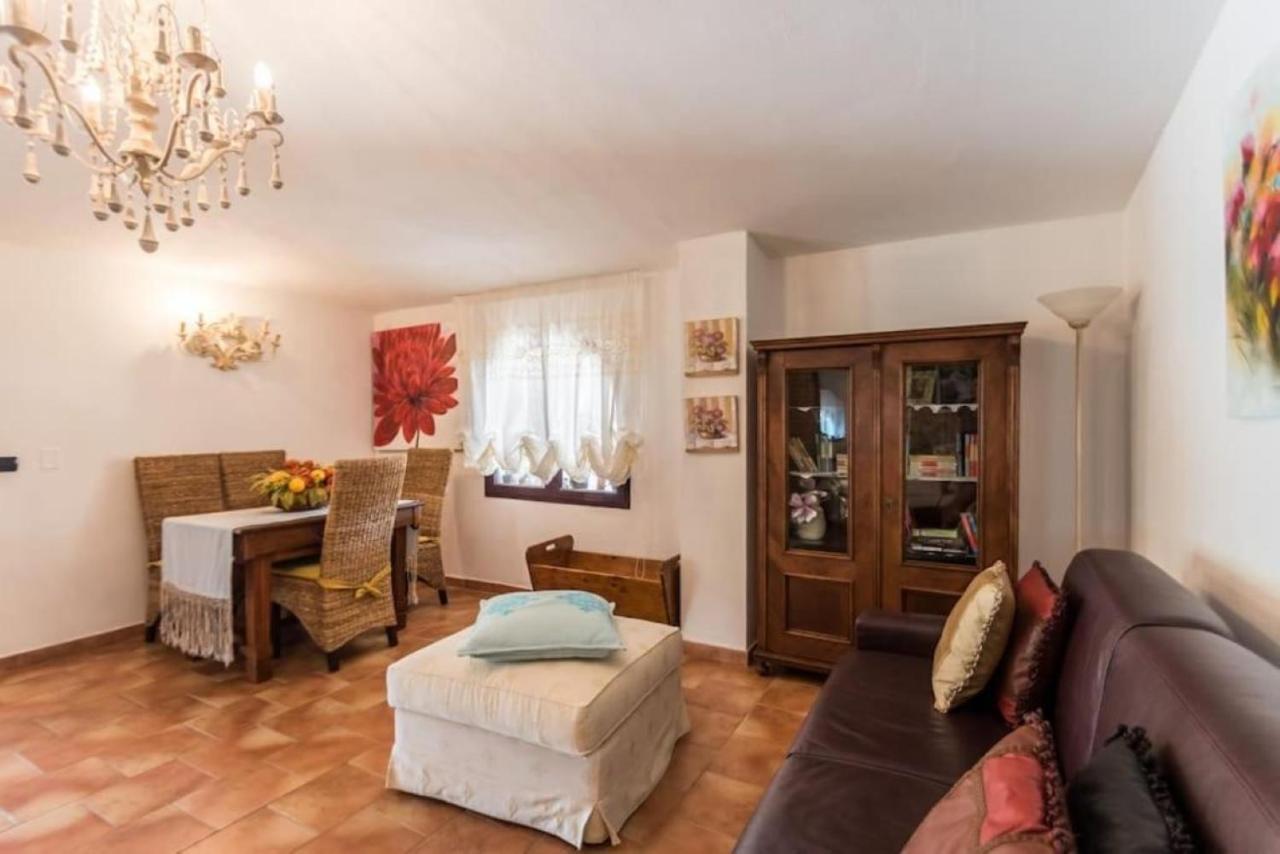 Villa Con Immenso Giardino Orosei Zewnętrze zdjęcie