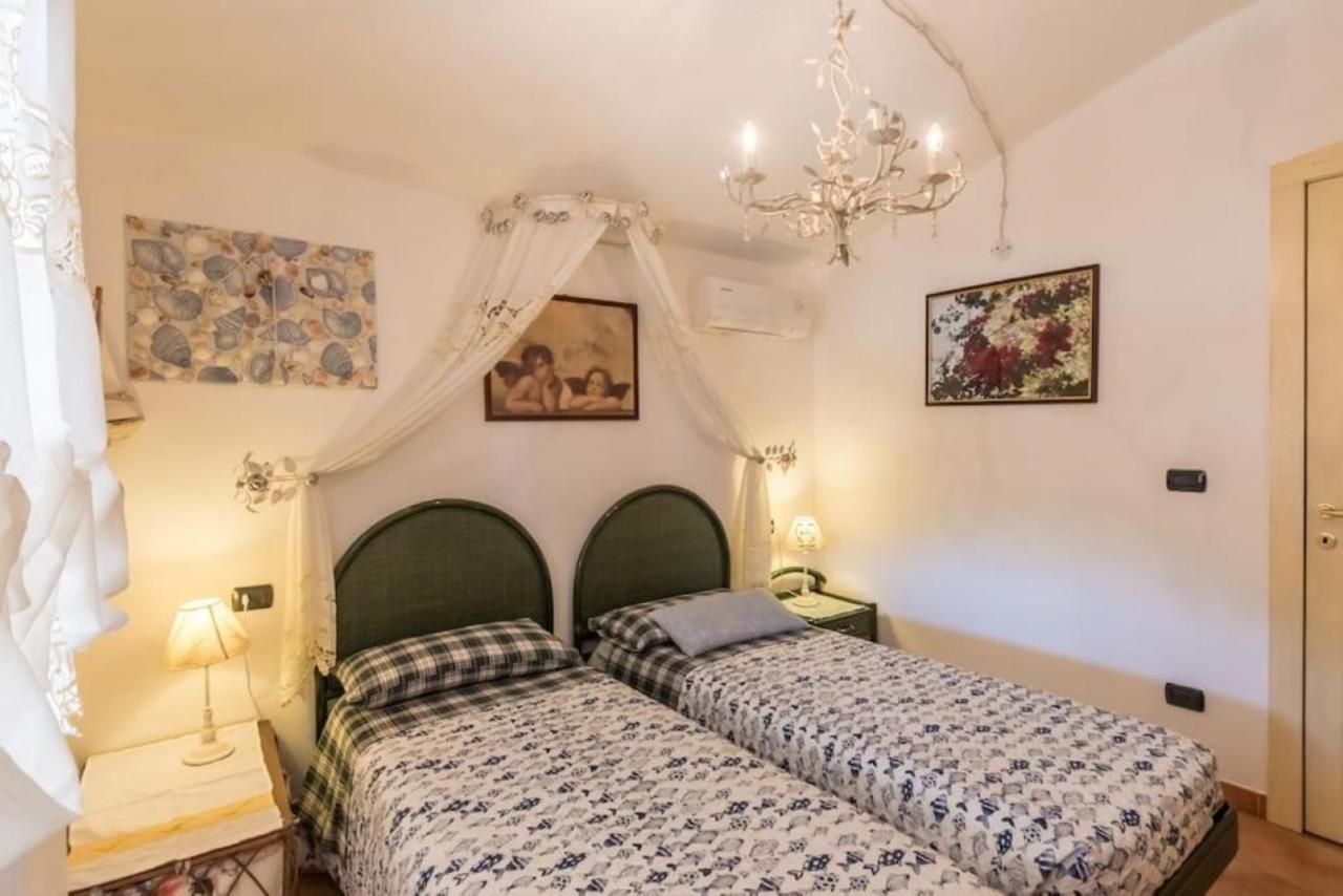 Villa Con Immenso Giardino Orosei Zewnętrze zdjęcie