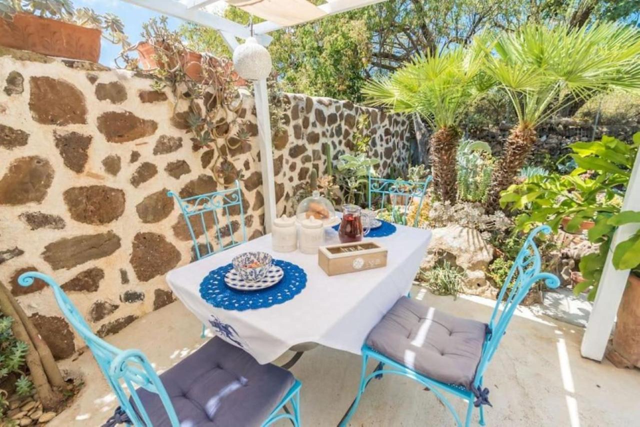 Villa Con Immenso Giardino Orosei Zewnętrze zdjęcie