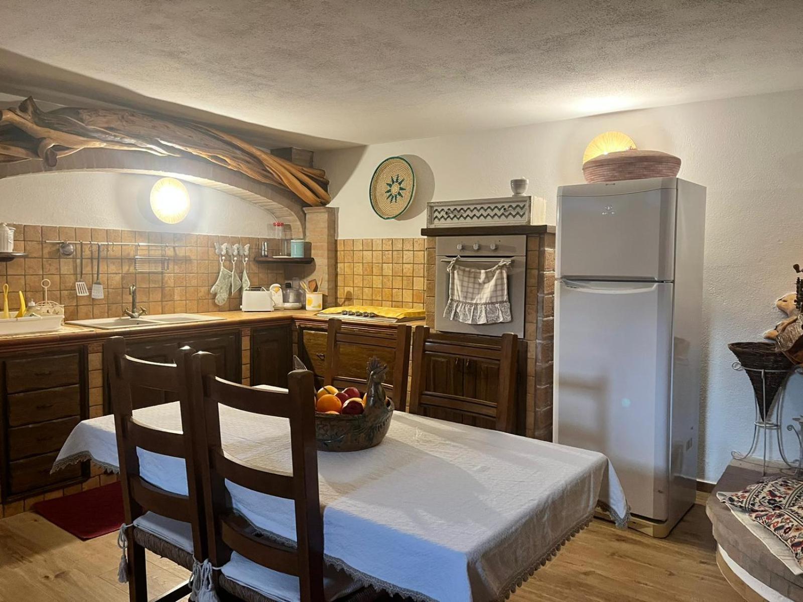 Villa Con Immenso Giardino Orosei Zewnętrze zdjęcie